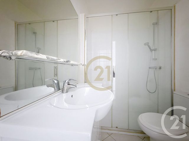 Afficher la photo en grand Appartement F1 à vendre - 1 pièce - 16.46 m2 - CANNES - 06 - PROVENCE-ALPES-COTE-D-AZUR - Century 21 Immobilier Conseil