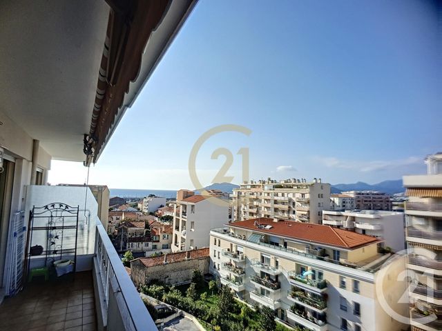 Appartement F2 à louer CANNES LA BOCCA