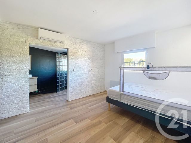 Appartement F4 à vendre - 4 pièces - 106.0 m2 - CANNES LA BOCCA - 06 - PROVENCE-ALPES-COTE-D-AZUR - Century 21 Immobilier Conseil