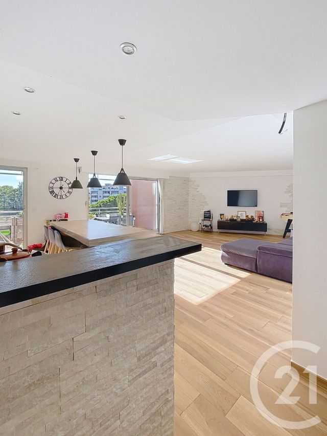 Appartement F4 à vendre - 4 pièces - 106.0 m2 - CANNES LA BOCCA - 06 - PROVENCE-ALPES-COTE-D-AZUR - Century 21 Immobilier Conseil