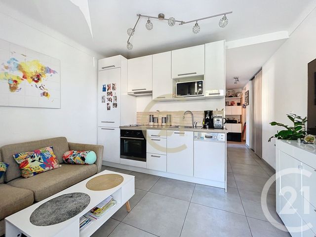 Appartement F2 à vendre - 2 pièces - 30.45 m2 - CANNES - 06 - PROVENCE-ALPES-COTE-D-AZUR - Century 21 Immobilier Conseil