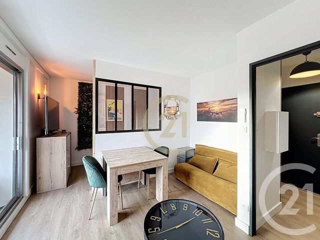 Appartement Studio à louer - 1 pièce - 30.17 m2 - CANNES LA BOCCA - 06 - PROVENCE-ALPES-COTE-D-AZUR - Century 21 Immobilier Conseil