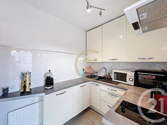 Appartement Studio à louer - 1 pièce - 30.17 m2 - CANNES LA BOCCA - 06 - PROVENCE-ALPES-COTE-D-AZUR - Century 21 Immobilier Conseil