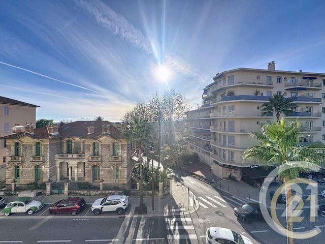 Appartement T4 à vendre - 4 pièces - 90.63 m2 - LE CANNET - 06 - PROVENCE-ALPES-COTE-D-AZUR - Century 21 Immobilier Conseil