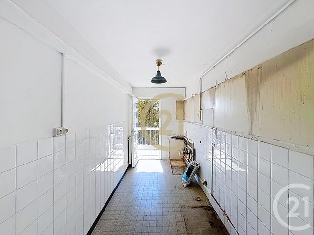 Appartement T4 à vendre - 4 pièces - 90.63 m2 - LE CANNET - 06 - PROVENCE-ALPES-COTE-D-AZUR - Century 21 Immobilier Conseil