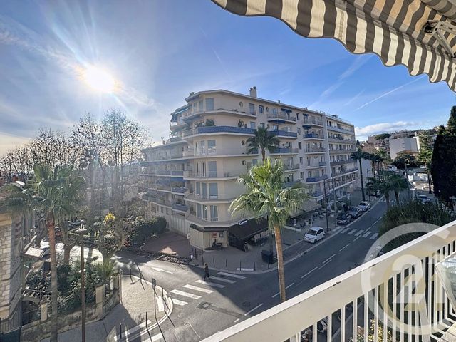 Appartement T4 à vendre - 4 pièces - 90.63 m2 - LE CANNET - 06 - PROVENCE-ALPES-COTE-D-AZUR - Century 21 Immobilier Conseil