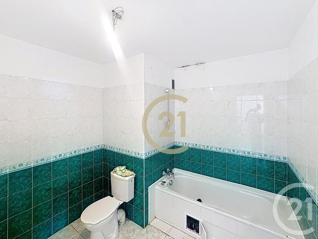Appartement T4 à vendre - 4 pièces - 90.63 m2 - LE CANNET - 06 - PROVENCE-ALPES-COTE-D-AZUR - Century 21 Immobilier Conseil