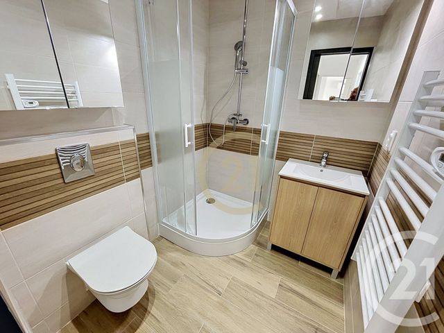 Appartement F3 à vendre - 3 pièces - 66.0 m2 - CANNES LA BOCCA - 06 - PROVENCE-ALPES-COTE-D-AZUR - Century 21 Immobilier Conseil