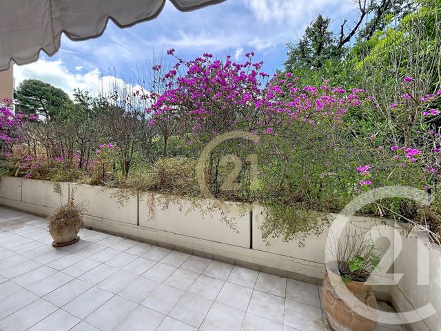 Appartement F3 à vendre - 3 pièces - 66.0 m2 - CANNES LA BOCCA - 06 - PROVENCE-ALPES-COTE-D-AZUR - Century 21 Immobilier Conseil