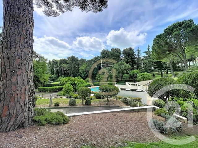 Appartement F3 à vendre - 3 pièces - 66.0 m2 - CANNES LA BOCCA - 06 - PROVENCE-ALPES-COTE-D-AZUR - Century 21 Immobilier Conseil