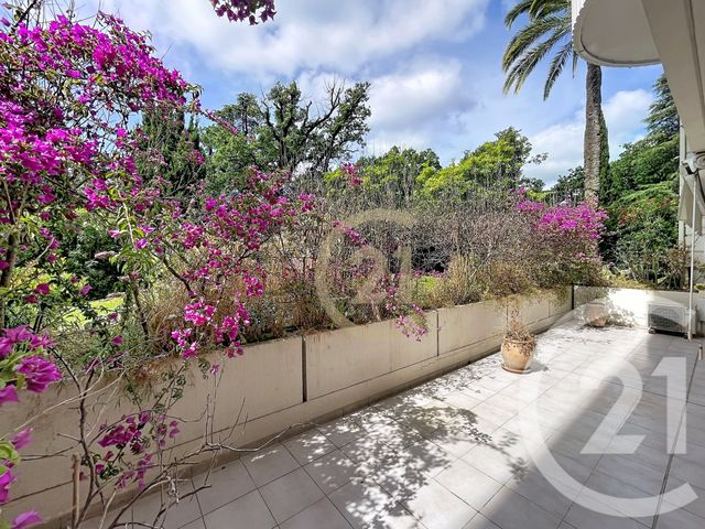 Appartement F3 à vendre - 3 pièces - 66.0 m2 - CANNES LA BOCCA - 06 - PROVENCE-ALPES-COTE-D-AZUR - Century 21 Immobilier Conseil