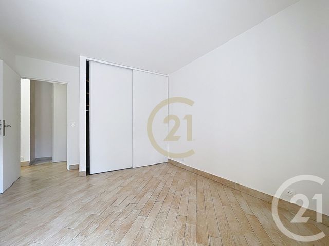 Appartement F3 à vendre - 3 pièces - 66.0 m2 - CANNES LA BOCCA - 06 - PROVENCE-ALPES-COTE-D-AZUR - Century 21 Immobilier Conseil