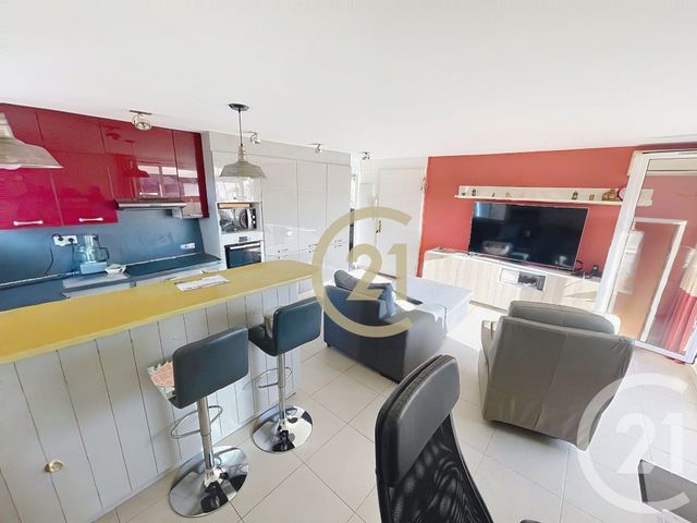 Appartement T3 à vendre - 3 pièces - 55.56 m2 - CANNES LA BOCCA - 06 - PROVENCE-ALPES-COTE-D-AZUR - Century 21 Immobilier Conseil