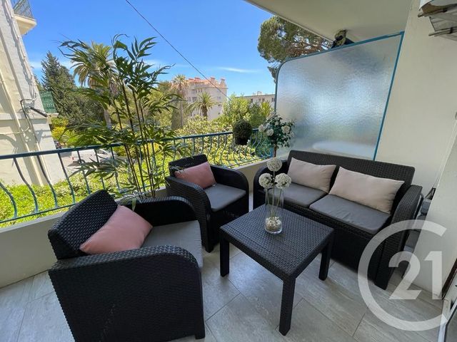 Appartement F2 à vendre - 2 pièces - 29.41 m2 - CANNES - 06 - PROVENCE-ALPES-COTE-D-AZUR - Century 21 Immobilier Conseil