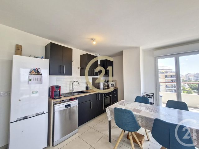 Appartement T3 à louer - 3 pièces - 66.74 m2 - CANNES LA BOCCA - 06 - PROVENCE-ALPES-COTE-D-AZUR - Century 21 Immobilier Conseil