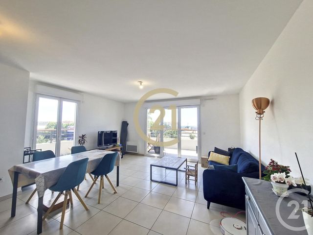 Appartement T3 à louer - 3 pièces - 66.74 m2 - CANNES LA BOCCA - 06 - PROVENCE-ALPES-COTE-D-AZUR - Century 21 Immobilier Conseil