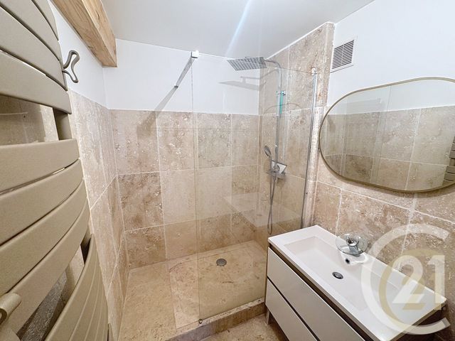 Appartement T2 à vendre - 2 pièces - 36.75 m2 - CANNES LA BOCCA - 06 - PROVENCE-ALPES-COTE-D-AZUR - Century 21 Immobilier Conseil