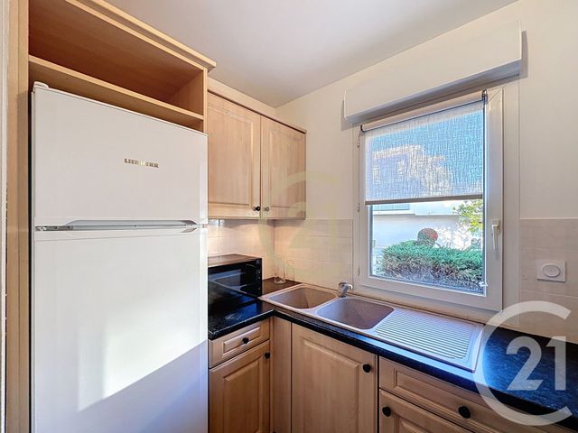 Appartement T2 à louer - 2 pièces - 41.01 m2 - LE CANNET - 06 - PROVENCE-ALPES-COTE-D-AZUR - Century 21 Immobilier Conseil