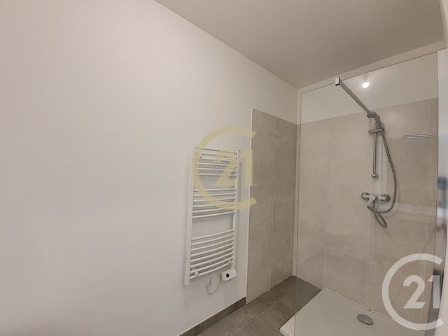 Appartement F2 à louer - 2 pièces - 45.22 m2 - CANNES LA BOCCA - 06 - PROVENCE-ALPES-COTE-D-AZUR - Century 21 Immobilier Conseil