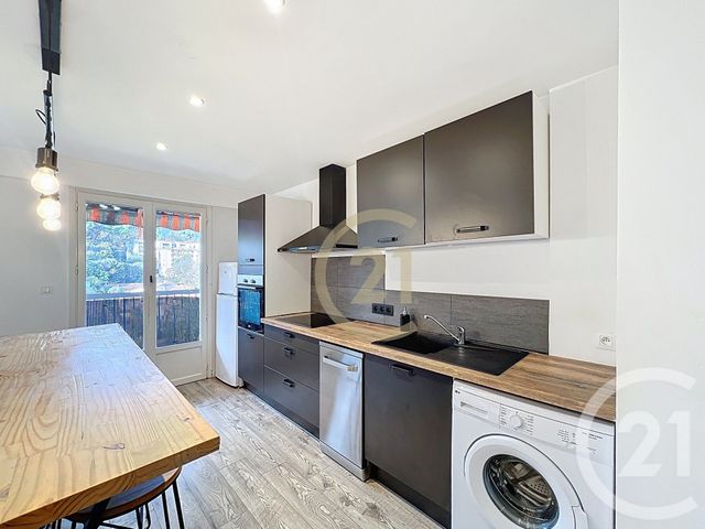 Appartement T2 à louer - 2 pièces - 45.0 m2 - LE CANNET - 06 - PROVENCE-ALPES-COTE-D-AZUR - Century 21 Immobilier Conseil