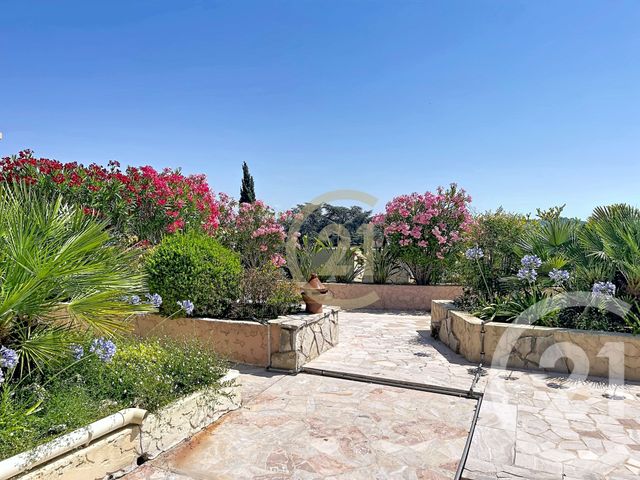Appartement F4 à vendre - 4 pièces - 120.0 m2 - MANDELIEU LA NAPOULE - 06 - PROVENCE-ALPES-COTE-D-AZUR - Century 21 Immobilier Conseil