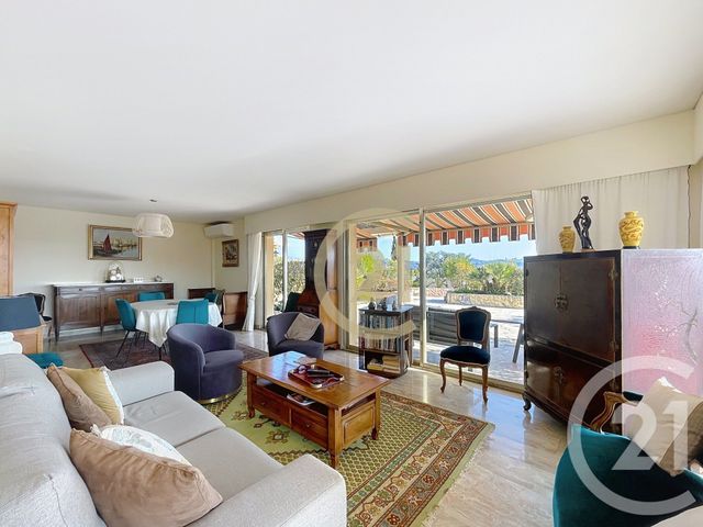 Appartement F4 à vendre - 4 pièces - 118.7 m2 - MANDELIEU LA NAPOULE - 06 - PROVENCE-ALPES-COTE-D-AZUR - Century 21 Immobilier Conseil