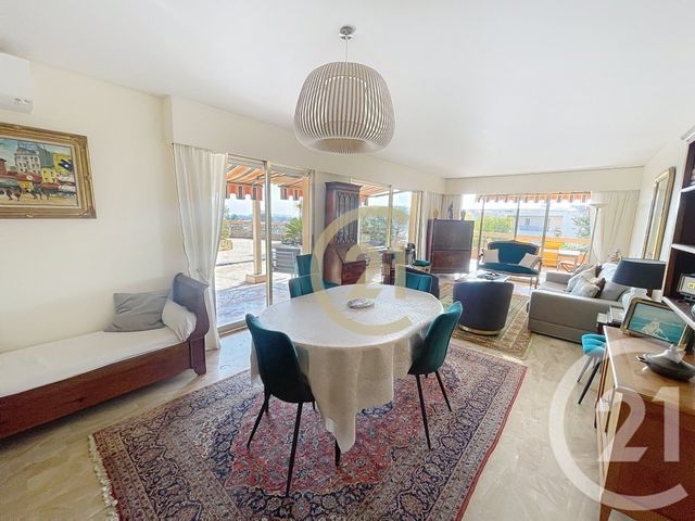 Appartement F4 à vendre - 4 pièces - 118.7 m2 - MANDELIEU LA NAPOULE - 06 - PROVENCE-ALPES-COTE-D-AZUR - Century 21 Immobilier Conseil