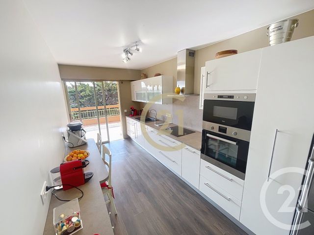 Appartement F4 à vendre - 4 pièces - 120.0 m2 - MANDELIEU LA NAPOULE - 06 - PROVENCE-ALPES-COTE-D-AZUR - Century 21 Immobilier Conseil