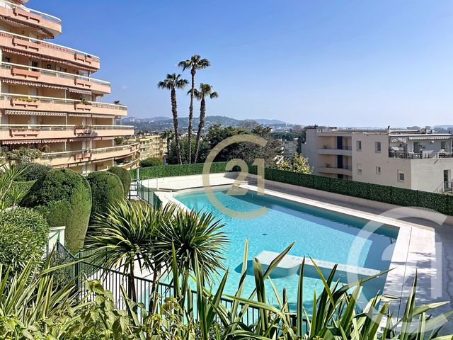 Appartement F4 à vendre - 4 pièces - 120.0 m2 - MANDELIEU LA NAPOULE - 06 - PROVENCE-ALPES-COTE-D-AZUR - Century 21 Immobilier Conseil