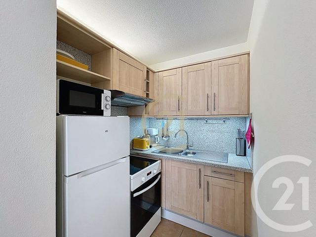 Appartement T2 à louer - 2 pièces - 42.0 m2 - CANNES LA BOCCA - 06 - PROVENCE-ALPES-COTE-D-AZUR - Century 21 Immobilier Conseil