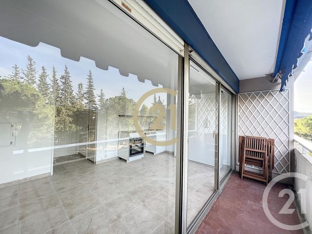 Appartement Studio à louer - 1 pièce - 19.3 m2 - MANDELIEU LA NAPOULE - 06 - PROVENCE-ALPES-COTE-D-AZUR - Century 21 Immobilier Conseil