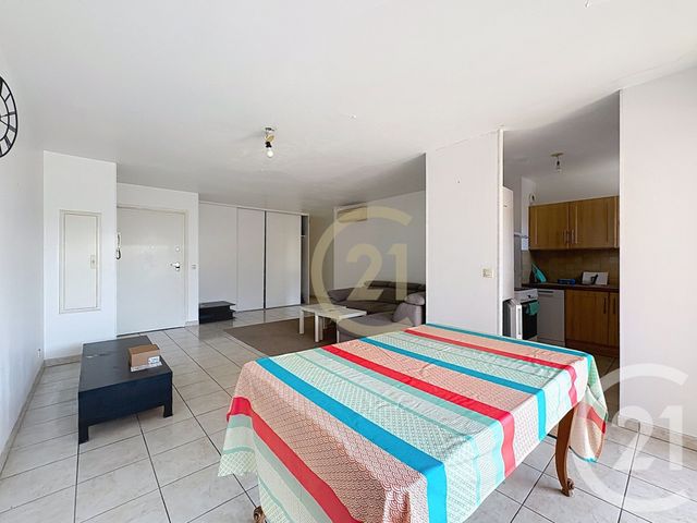 Appartement F3 à vendre - 3 pièces - 68.01 m2 - CANNES - 06 - PROVENCE-ALPES-COTE-D-AZUR - Century 21 Immobilier Conseil