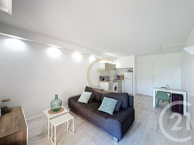 Appartement Studio à louer - 1 pièce - 25.88 m2 - VALLAURIS - 06 - PROVENCE-ALPES-COTE-D-AZUR - Century 21 Immobilier Conseil