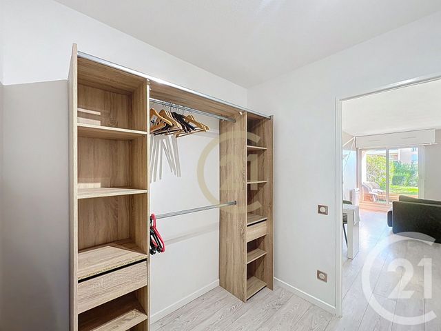 Appartement Studio à louer - 1 pièce - 25.88 m2 - VALLAURIS - 06 - PROVENCE-ALPES-COTE-D-AZUR - Century 21 Immobilier Conseil