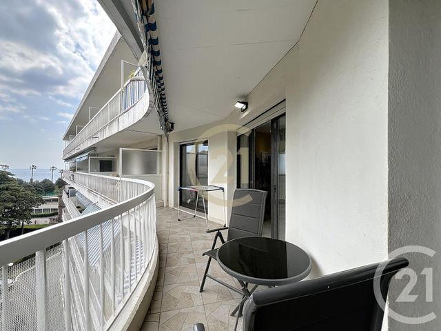 Appartement F4 à louer - 4 pièces - 91.86 m2 - CANNES LA BOCCA - 06 - PROVENCE-ALPES-COTE-D-AZUR - Century 21 Immobilier Conseil