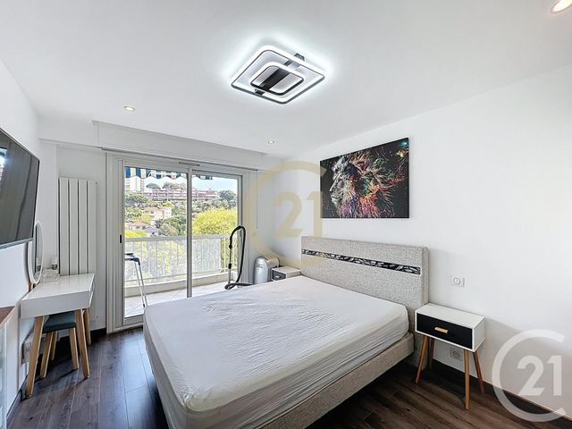 Appartement F4 à louer - 4 pièces - 91.86 m2 - CANNES LA BOCCA - 06 - PROVENCE-ALPES-COTE-D-AZUR - Century 21 Immobilier Conseil