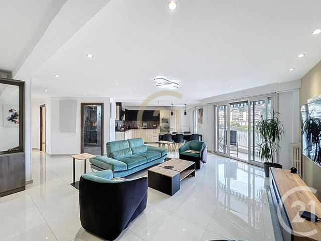 Appartement F4 à louer - 4 pièces - 91.86 m2 - CANNES LA BOCCA - 06 - PROVENCE-ALPES-COTE-D-AZUR - Century 21 Immobilier Conseil