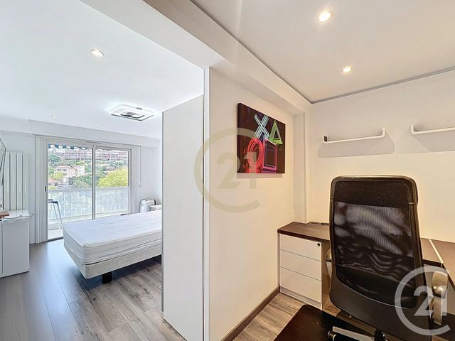 Appartement F4 à louer - 4 pièces - 91.86 m2 - CANNES LA BOCCA - 06 - PROVENCE-ALPES-COTE-D-AZUR - Century 21 Immobilier Conseil