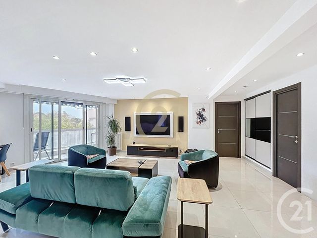 Appartement F4 à louer - 4 pièces - 91.86 m2 - CANNES LA BOCCA - 06 - PROVENCE-ALPES-COTE-D-AZUR - Century 21 Immobilier Conseil