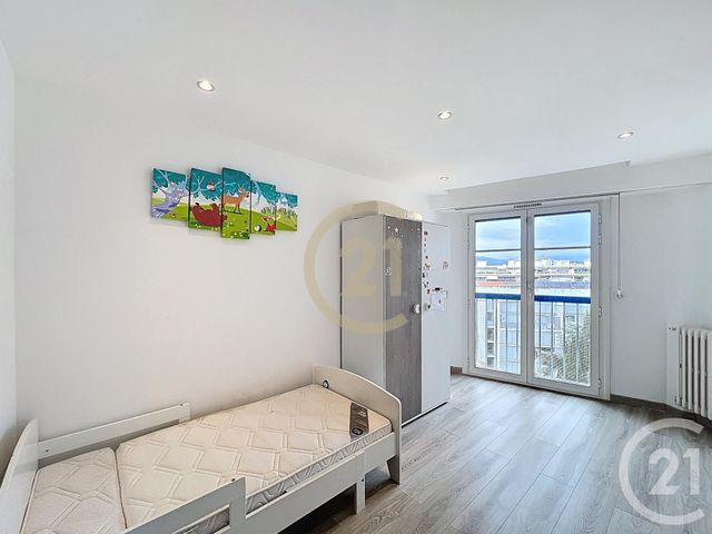 Appartement F4 à louer - 4 pièces - 91.86 m2 - CANNES LA BOCCA - 06 - PROVENCE-ALPES-COTE-D-AZUR - Century 21 Immobilier Conseil