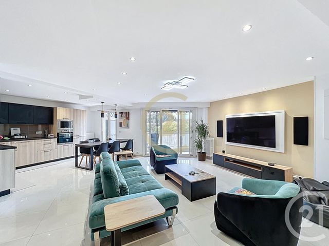 Appartement F4 à louer - 4 pièces - 91.86 m2 - CANNES LA BOCCA - 06 - PROVENCE-ALPES-COTE-D-AZUR - Century 21 Immobilier Conseil