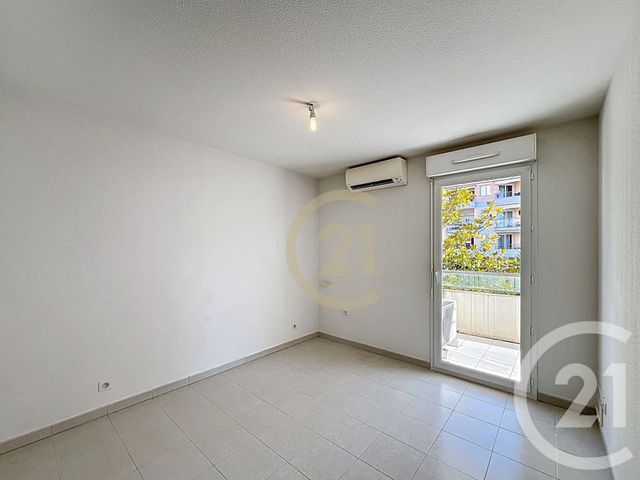 Appartement T2 à louer - 2 pièces - 41.34 m2 - CANNES LA BOCCA - 06 - PROVENCE-ALPES-COTE-D-AZUR - Century 21 Immobilier Conseil