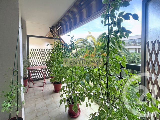 Appartement F1 à vendre MANDELIEU LA NAPOULE