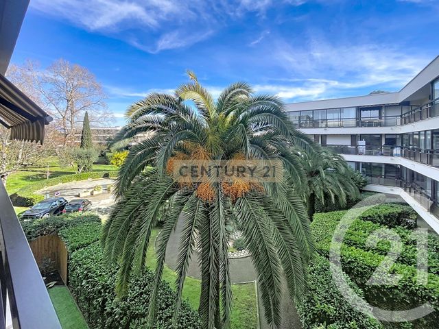 Appartement F1 à vendre - 1 pièce - 28.48 m2 - MANDELIEU LA NAPOULE - 06 - PROVENCE-ALPES-COTE-D-AZUR - Century 21 Immobilier Conseil