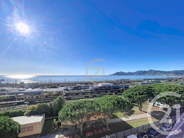 Appartement F2 à vendre CANNES LA BOCCA