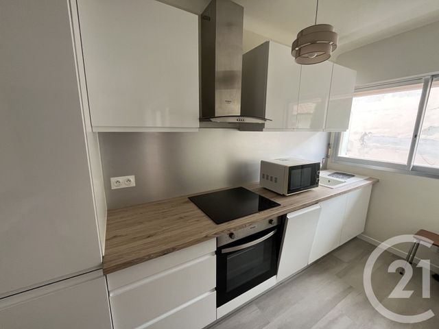 Appartement Studio à louer - 1 pièce - 28.78 m2 - CANNES - 06 - PROVENCE-ALPES-COTE-D-AZUR - Century 21 Immobilier Conseil