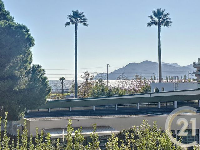 Appartement à vendre - 2 pièces - 27.03 m2 - CANNES LA BOCCA - 06 - PROVENCE-ALPES-COTE-D-AZUR - Century 21 Immobilier Conseil