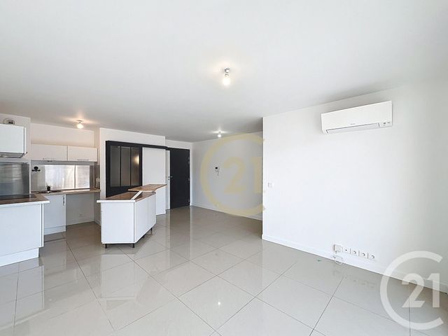 Appartement T2 à louer - 2 pièces - 43.28 m2 - CANNES LA BOCCA - 06 - PROVENCE-ALPES-COTE-D-AZUR - Century 21 Immobilier Conseil