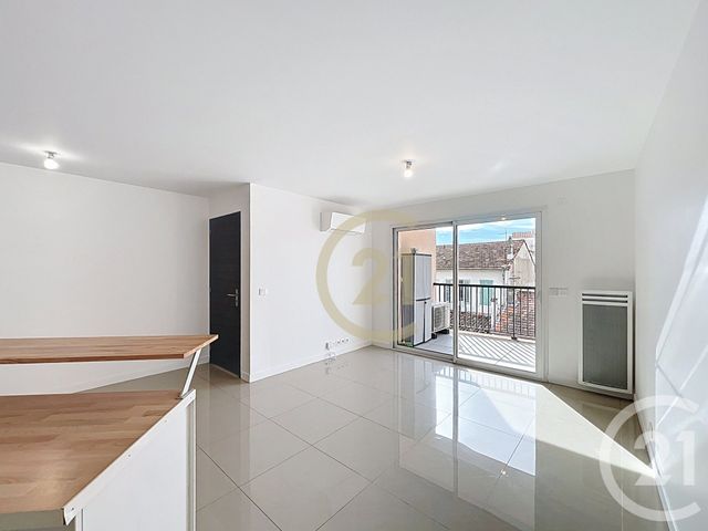 Appartement T2 à louer - 2 pièces - 43.28 m2 - CANNES LA BOCCA - 06 - PROVENCE-ALPES-COTE-D-AZUR - Century 21 Immobilier Conseil