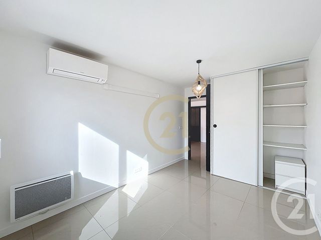 Appartement T2 à louer - 2 pièces - 43.28 m2 - CANNES LA BOCCA - 06 - PROVENCE-ALPES-COTE-D-AZUR - Century 21 Immobilier Conseil